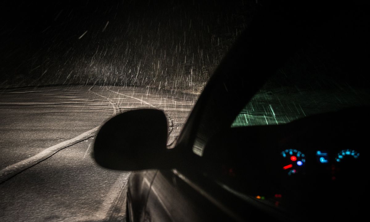 fall driving safety tips