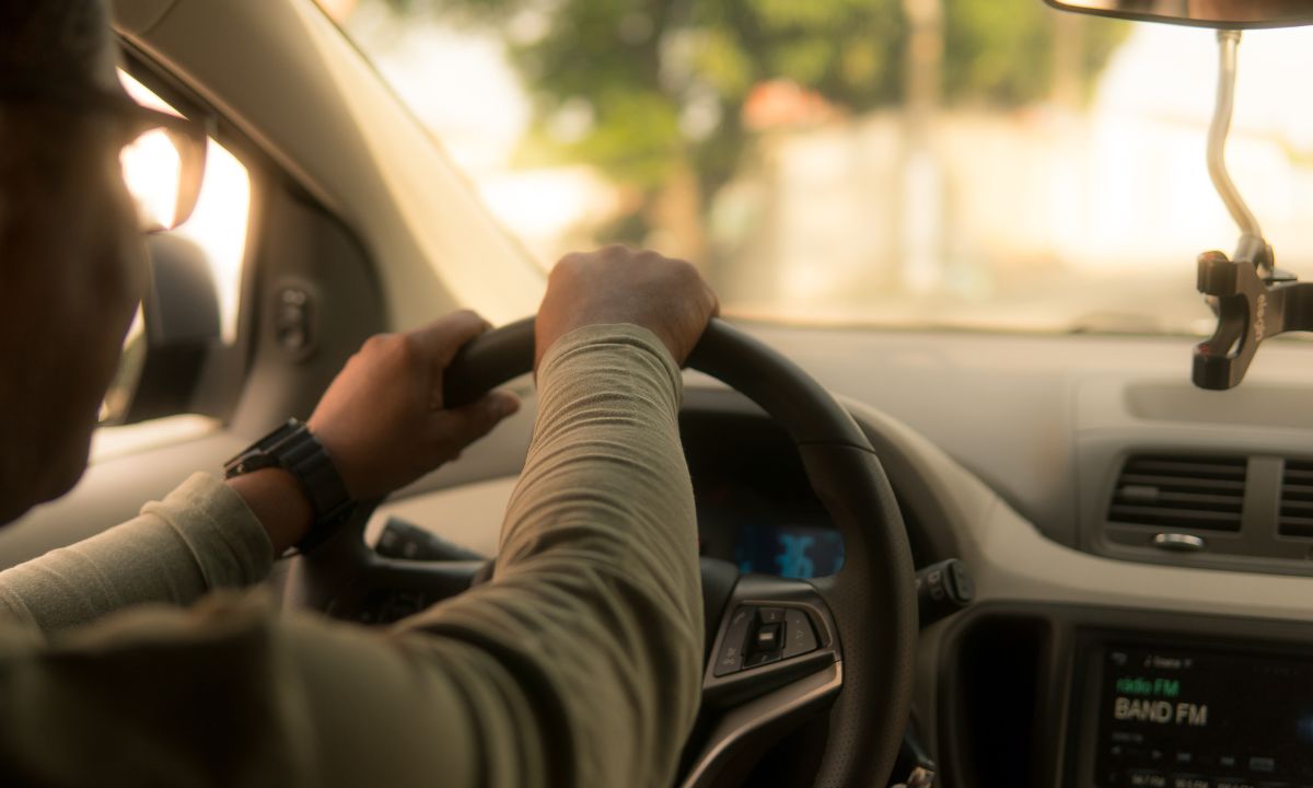 Mackins - driving listening to music on the road